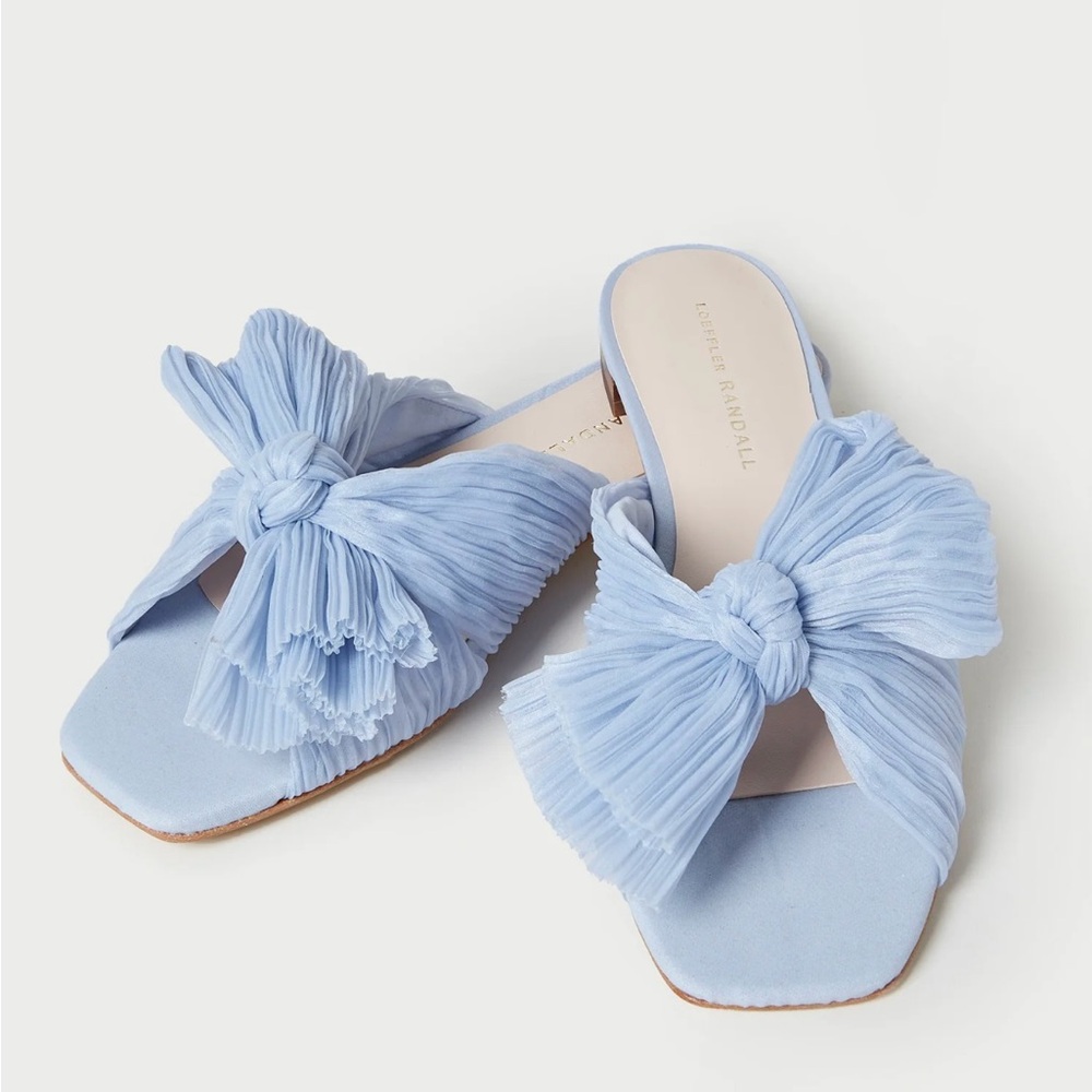 Loeffler Randall: Daphne Blue Bow Slide : Like new size 9.5